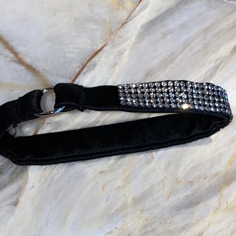 Glam‎ Cat Collar Silver Bling Rhinestone Crystals Pull On Style Adjustable